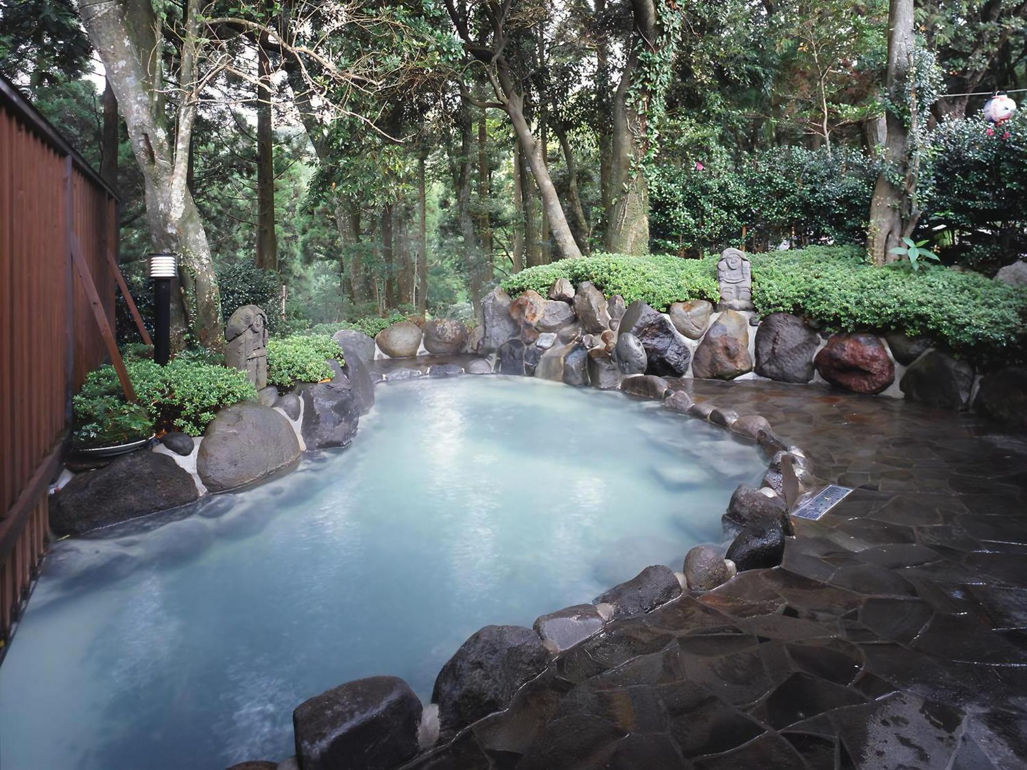 Hotel Kirishima Castle מראה חיצוני תמונה