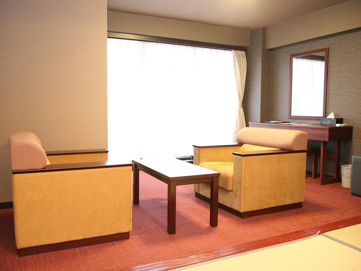 Hotel Kirishima Castle מראה חיצוני תמונה